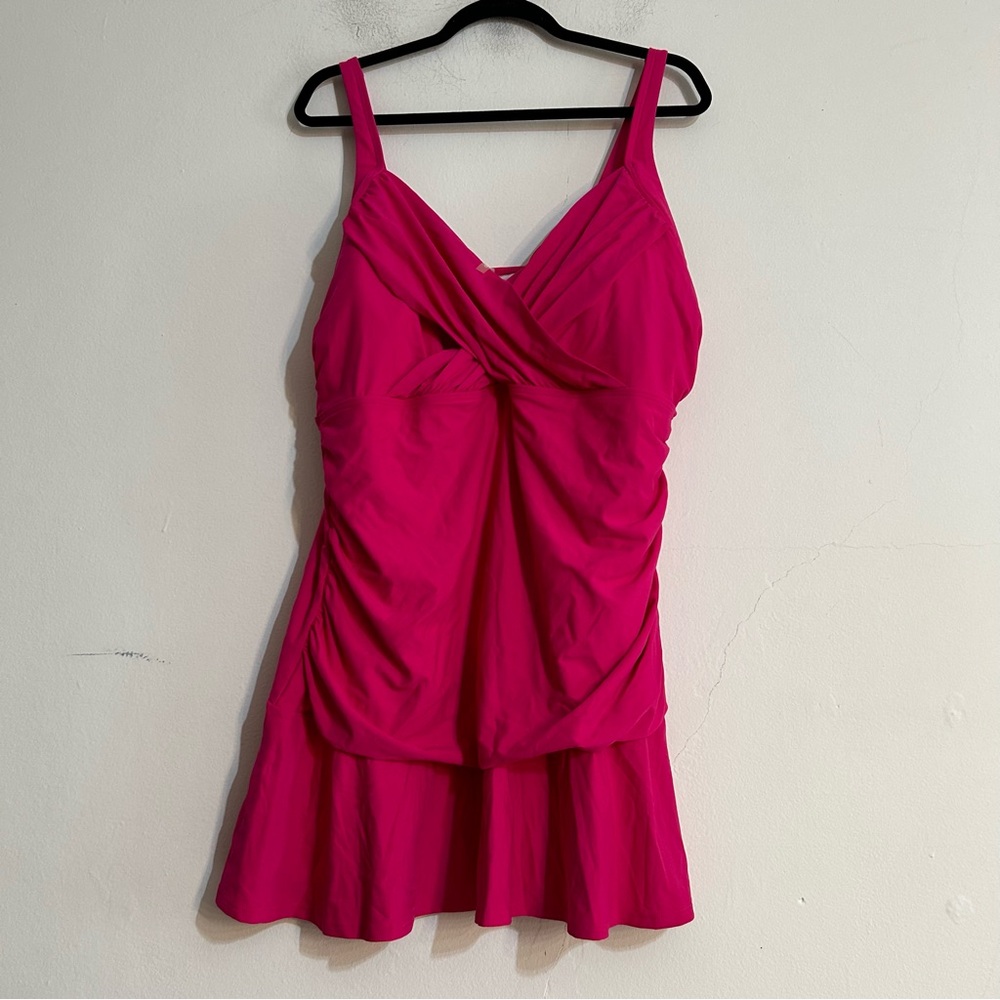 Lands' End Pink Plus Size Built in Bra Ruched Stretch Swim Dress Size 22W